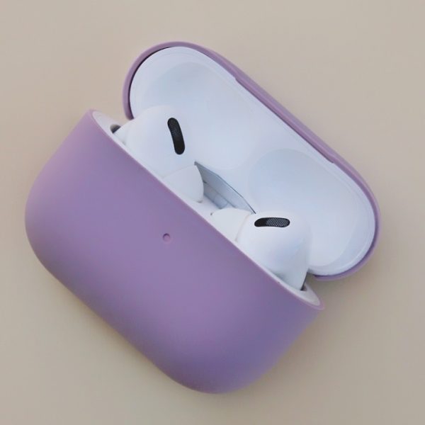 Funda de silicona en color lila compatible con auriculares apple